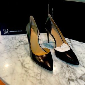 NEW INC Kenjay Black pumps in original box